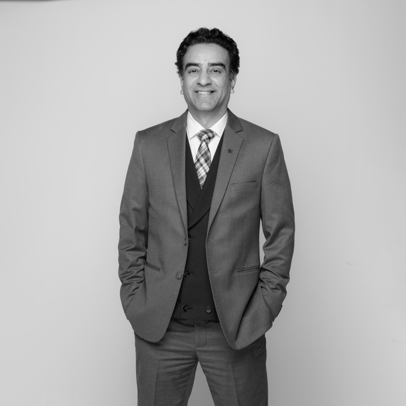 Puneet Pruthi - Broker, Royal LePage Signature Realty